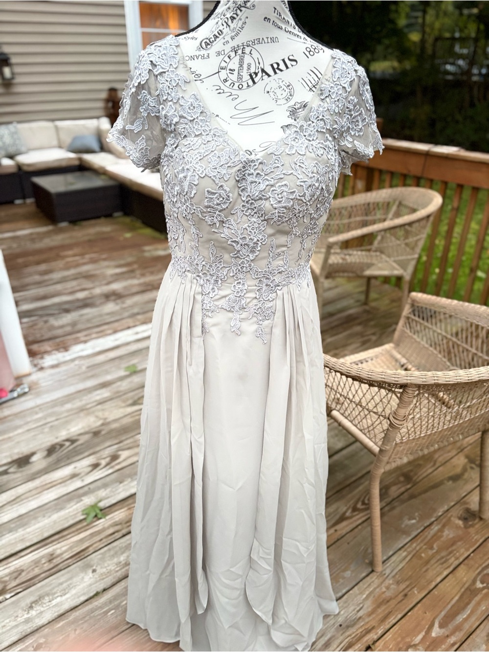 Silver Gray Lace Corset Maxi Dress Size 8 ✨ Romantic Formal Gown